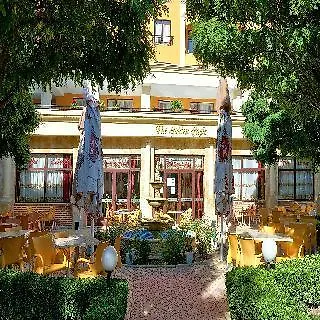 Апартхотел Paradise Park Златни пясъци