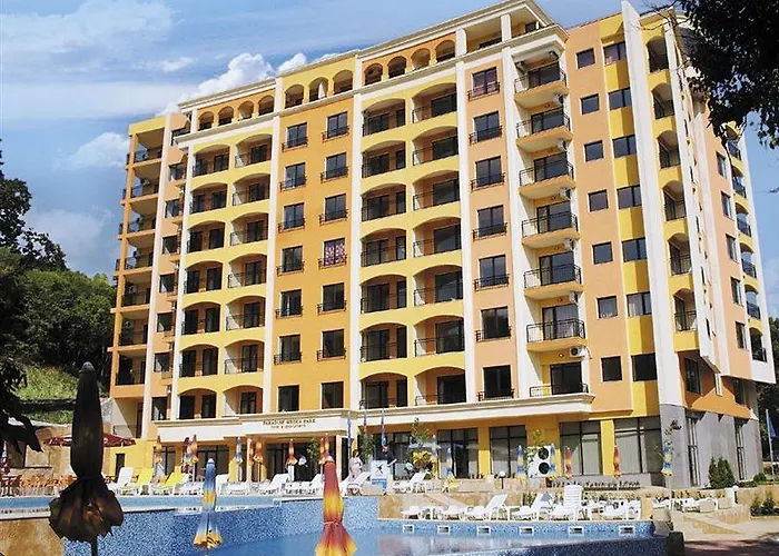 Paradise Park Златни пясъци