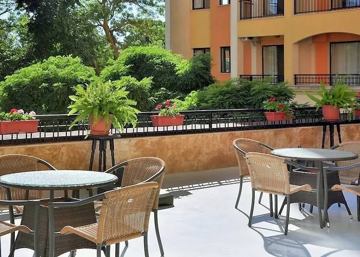 Paradise Park 3* Златни пясъци