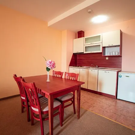 Paradise Park Apart-hotel Golden Sands