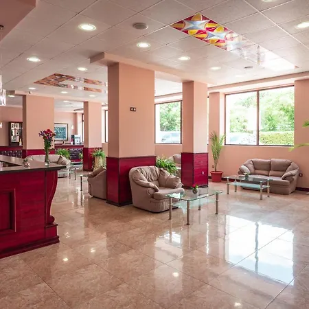 Paradise Park Nisipurile de Aur