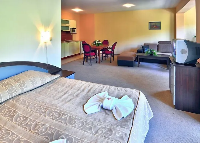 Paradise Park Lägenhetshotell Golden Sands